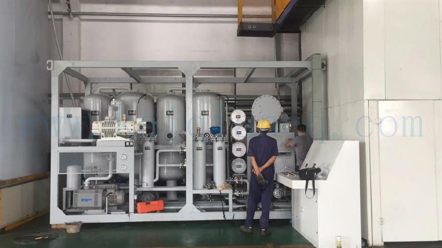 南京乾鼎長環保能源發展公司濾油機現場 (2).jpg 南京環保公司雙級真空濾油機現場使用