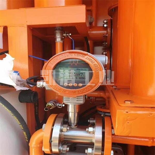 濾油機細節(jié) 濾油機細節(jié)